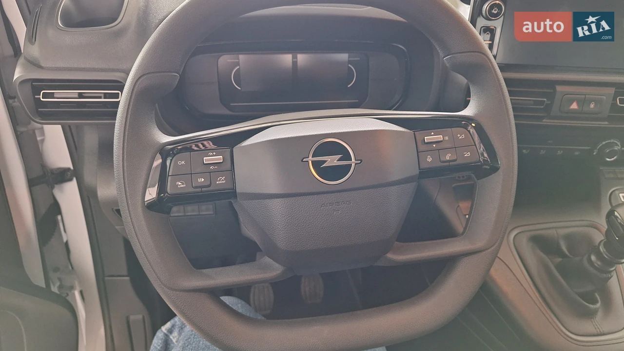 Opel-19