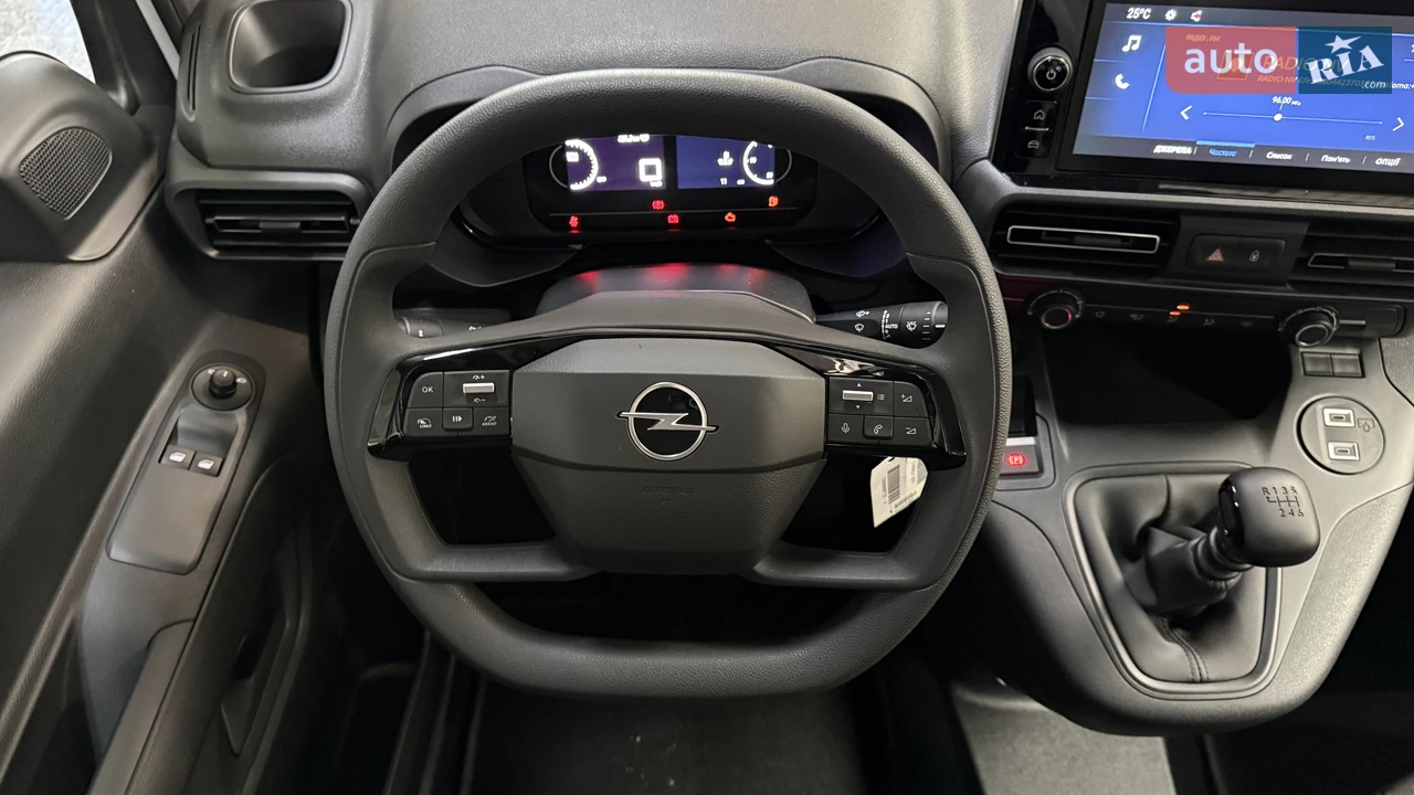 Opel-25
