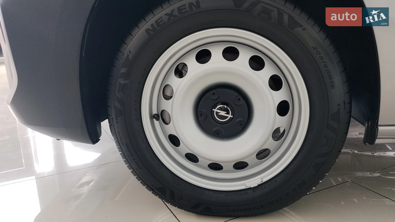 Opel-0