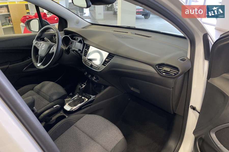 Opel Crossland - фото 19