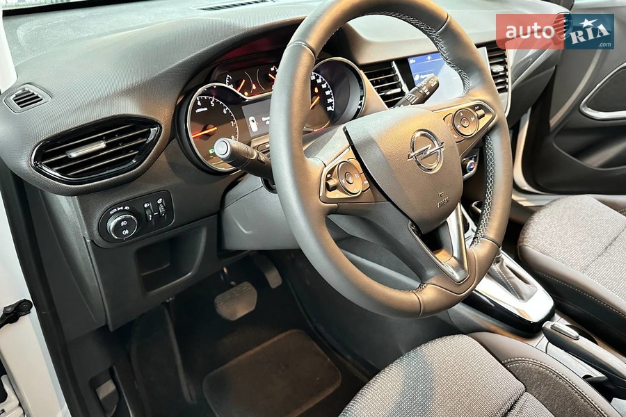 Opel Crossland - фото 17