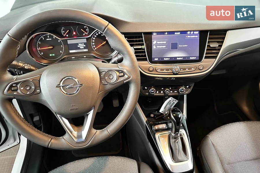 Opel Crossland - фото 18