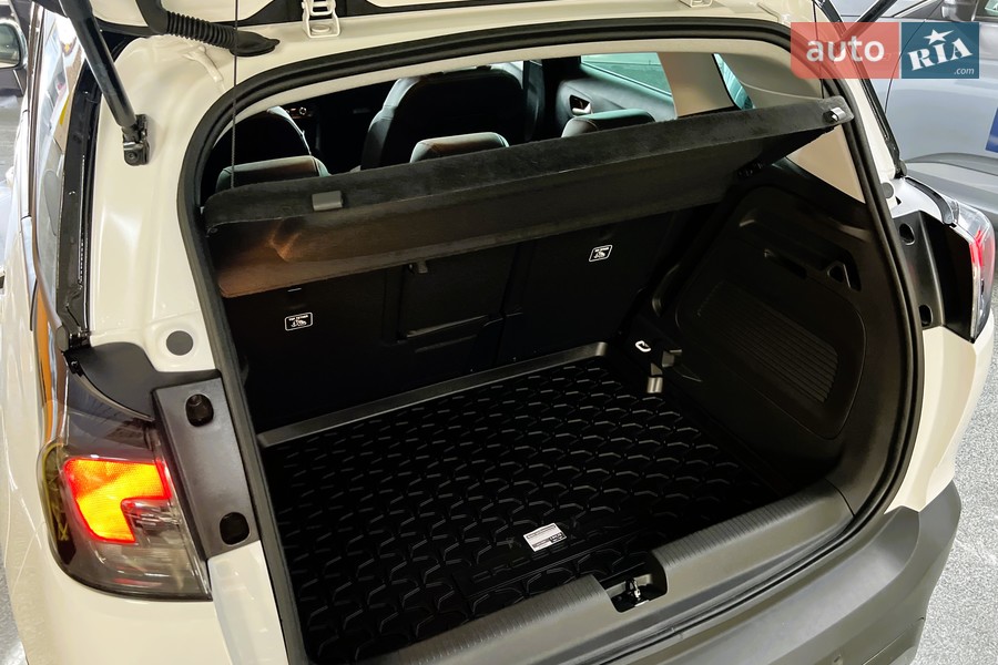 Opel Crossland - фото 8