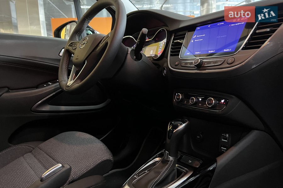 Opel Crossland - фото 10