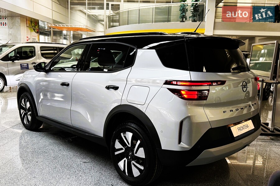 Opel Frontera - фото 8