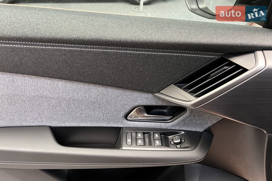 Opel Grandland - фото 22