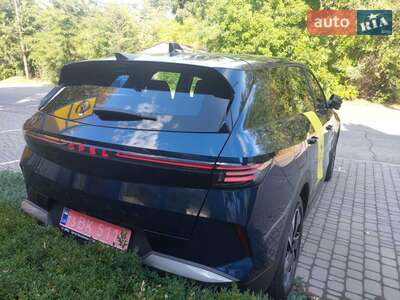 Новий Opel Grandland 2025 - фото 3