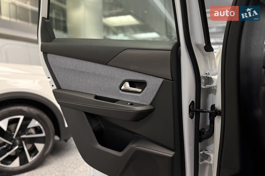 Opel Grandland - фото 16