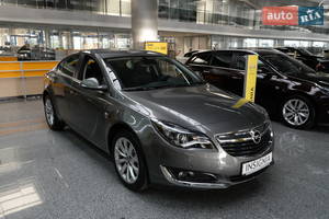 Opel Insignia 2017 року