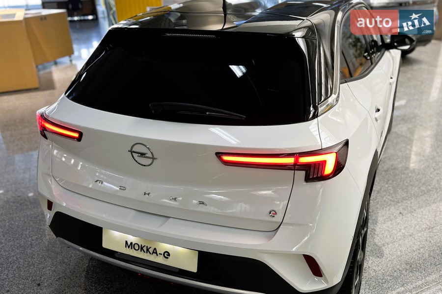 Opel Mokka-e - фото 5