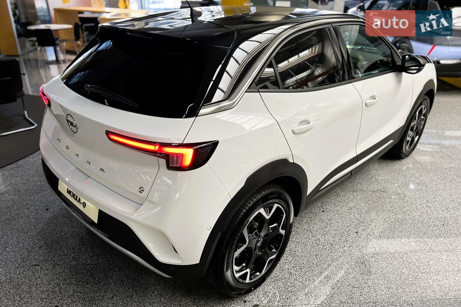 Opel Mokka-e - фото 7
