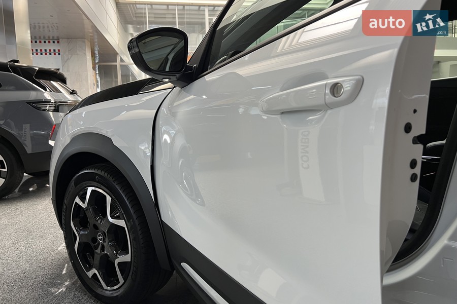 Opel Mokka-e - фото 9