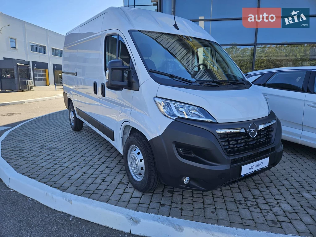 Opel Movano Base