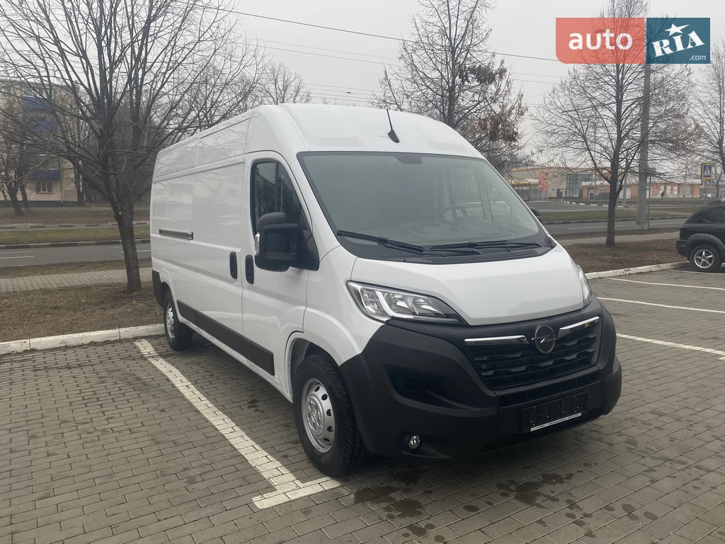 Opel Movano Base