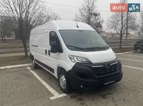 Opel Movano