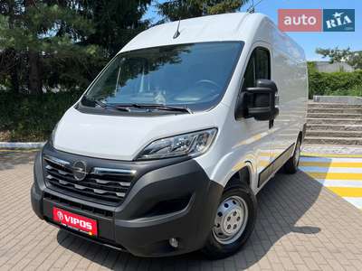 Opel Movano 2024 Base
