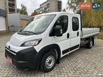 Opel Movano 2025 Base