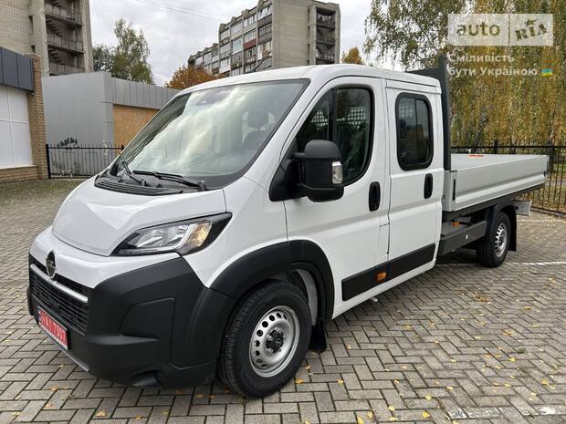 Opel Movano 2025
