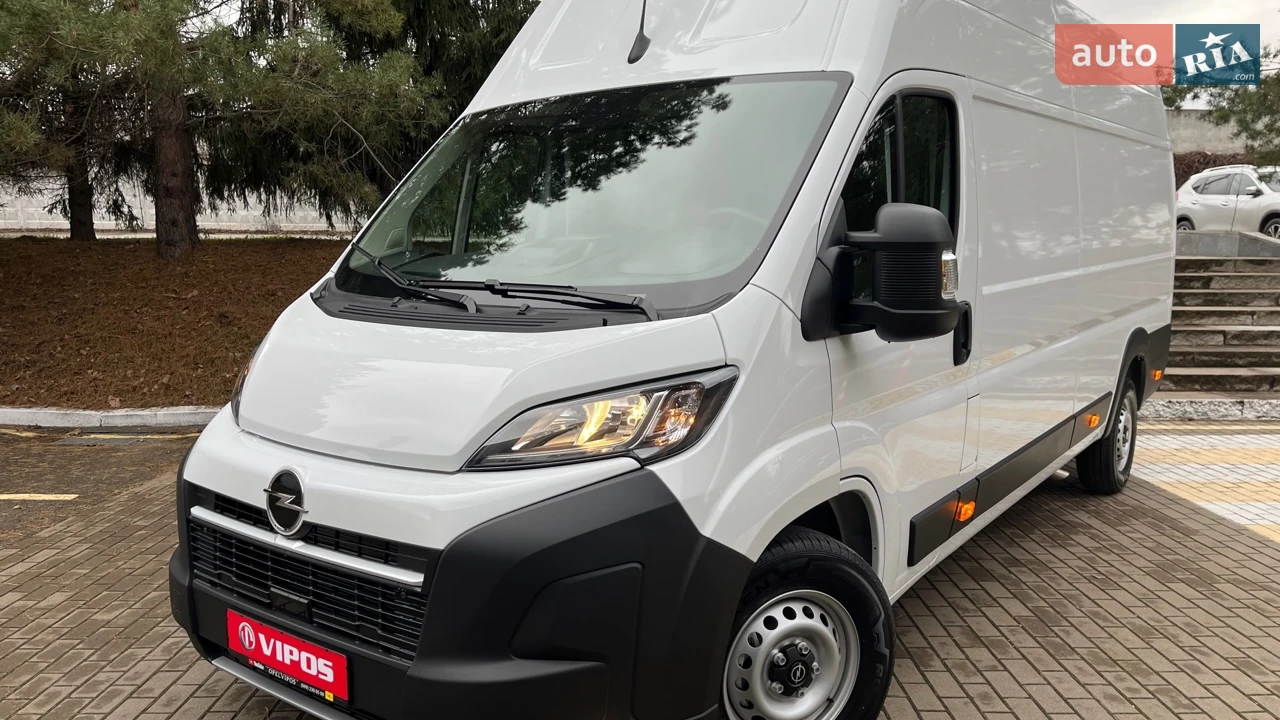 Opel Movano Base