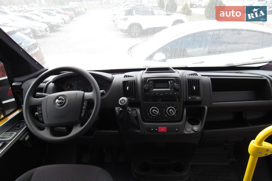 Opel Movano - фото 11