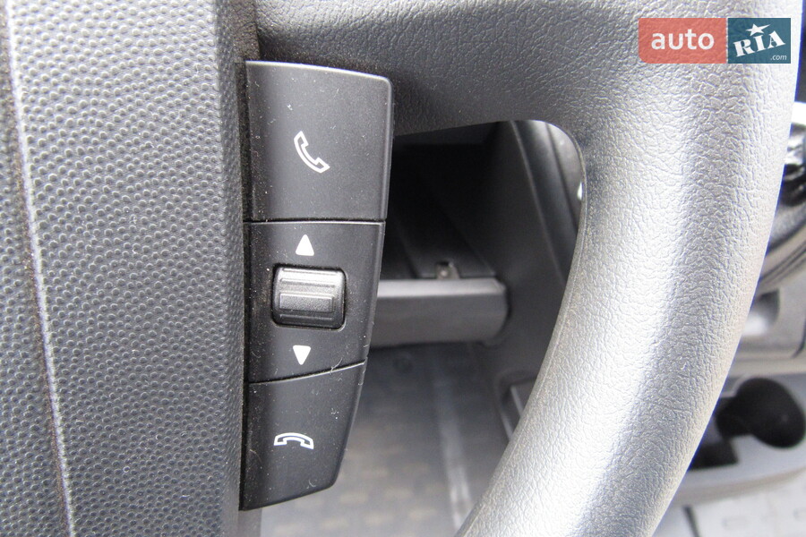 Opel Movano - фото 23