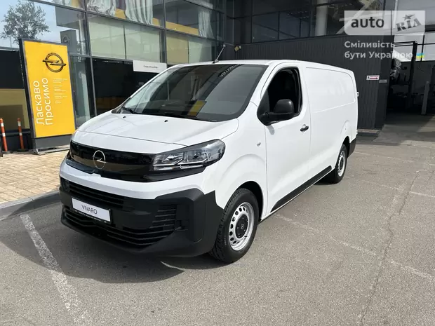 Opel Vivaro Base