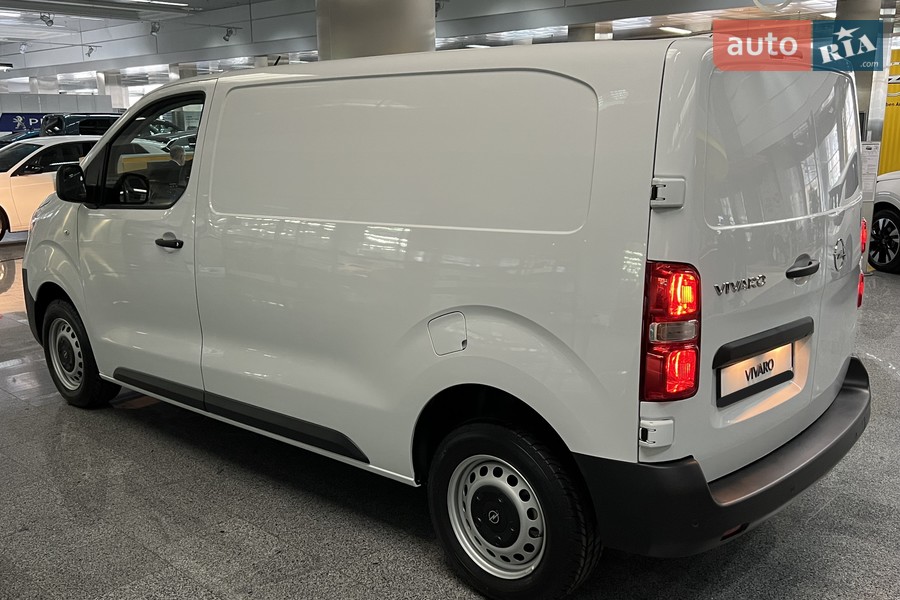 Opel Vivaro - фото 8