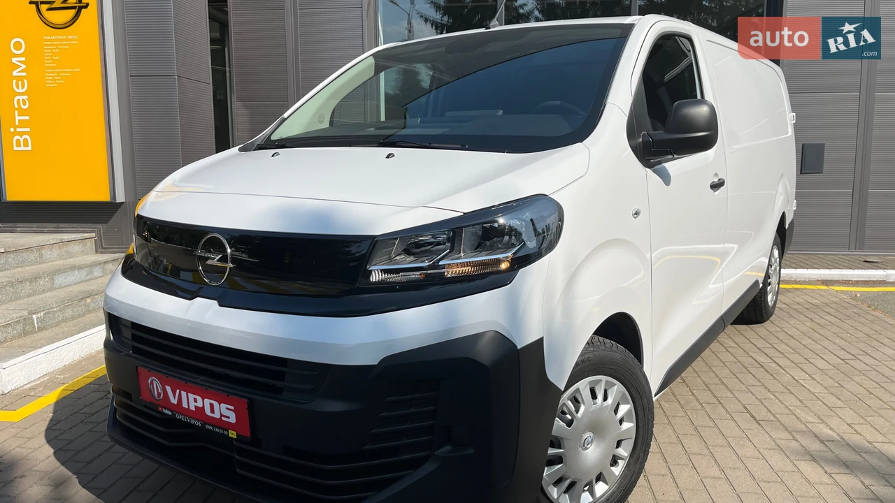 Opel Vivaro Base