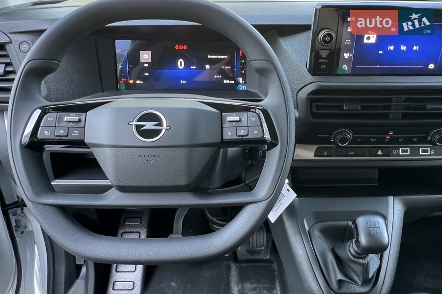 Opel Vivaro - фото 13