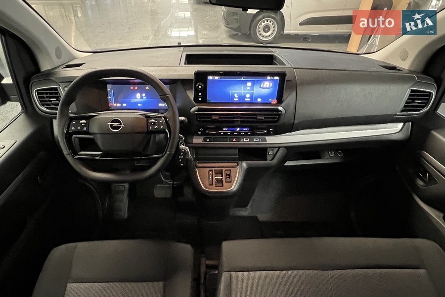 Opel Zafira Life - фото 8