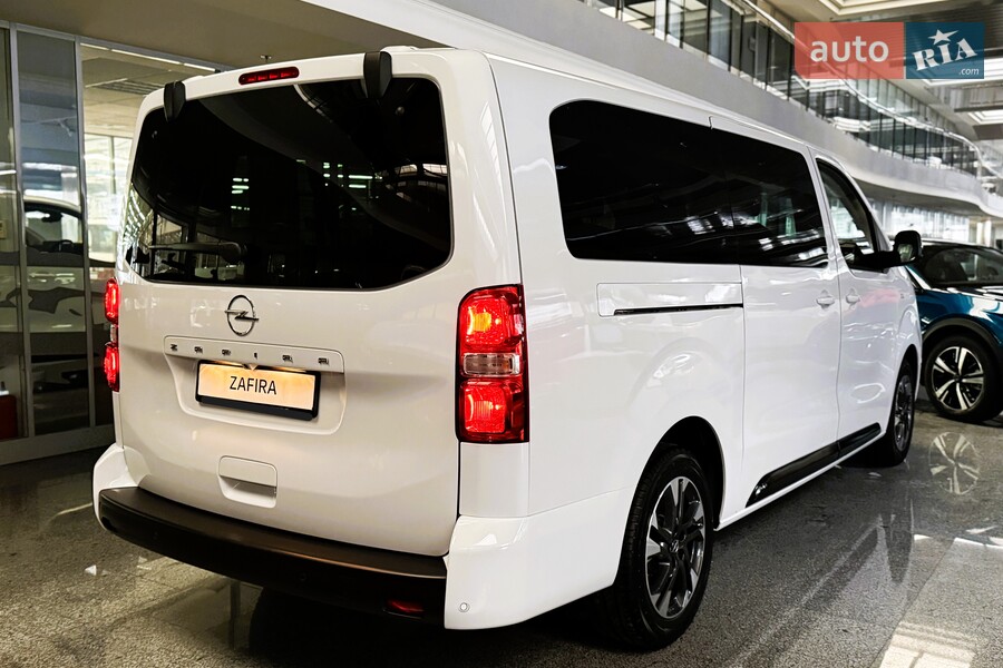 Opel Zafira - фото 11