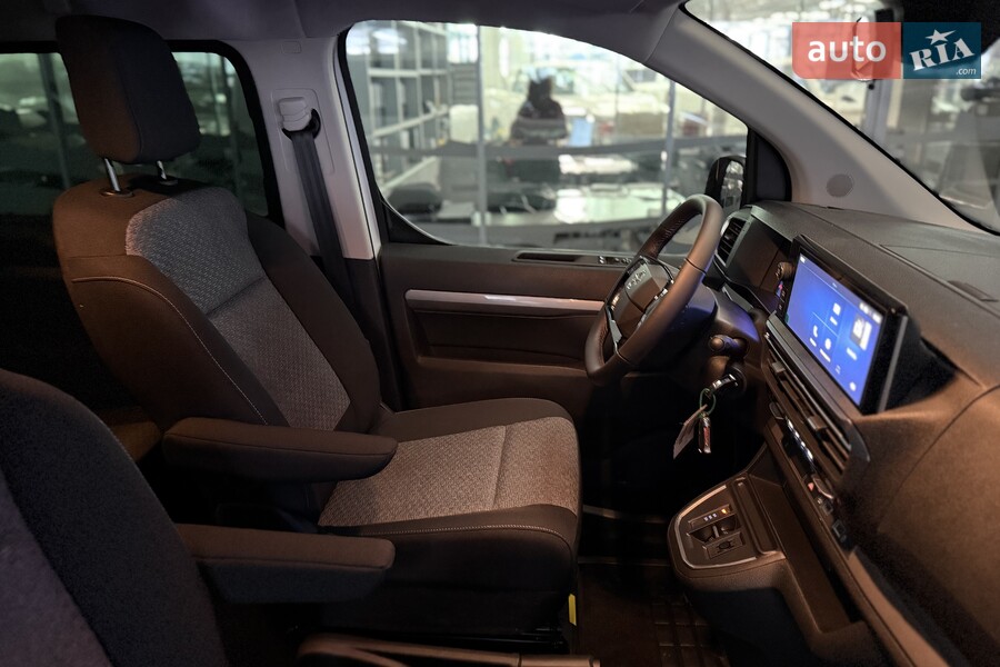 Opel Zafira - фото 25