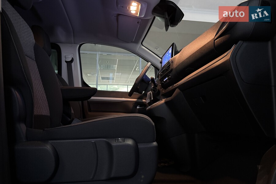 Opel Zafira - фото 23