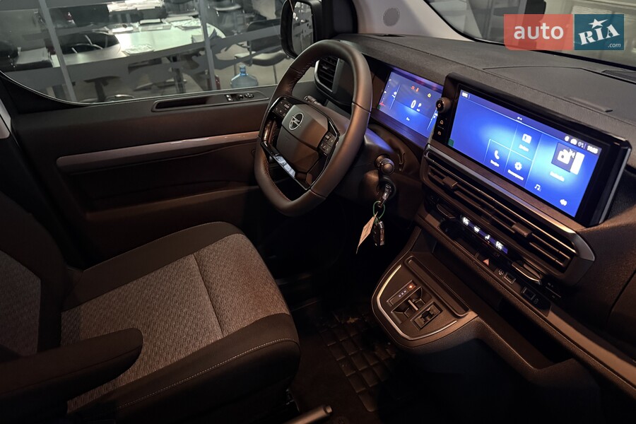 Opel Zafira - фото 24