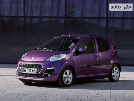 Peugeot 107 1.0 АT (68 л.с.) 2014