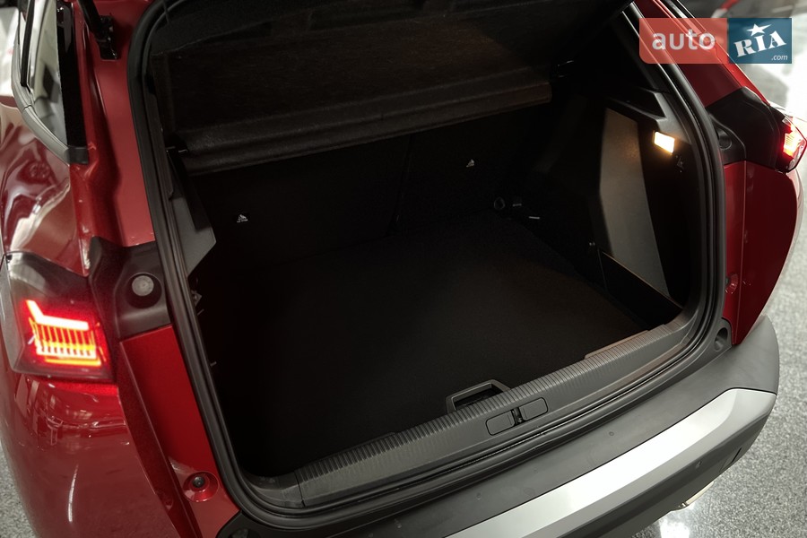 Peugeot 2008 - фото 12