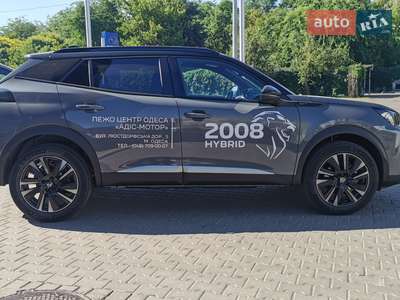 Peugeot 2008 2025 GT