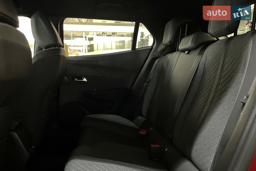 Peugeot 2008 - фото 11
