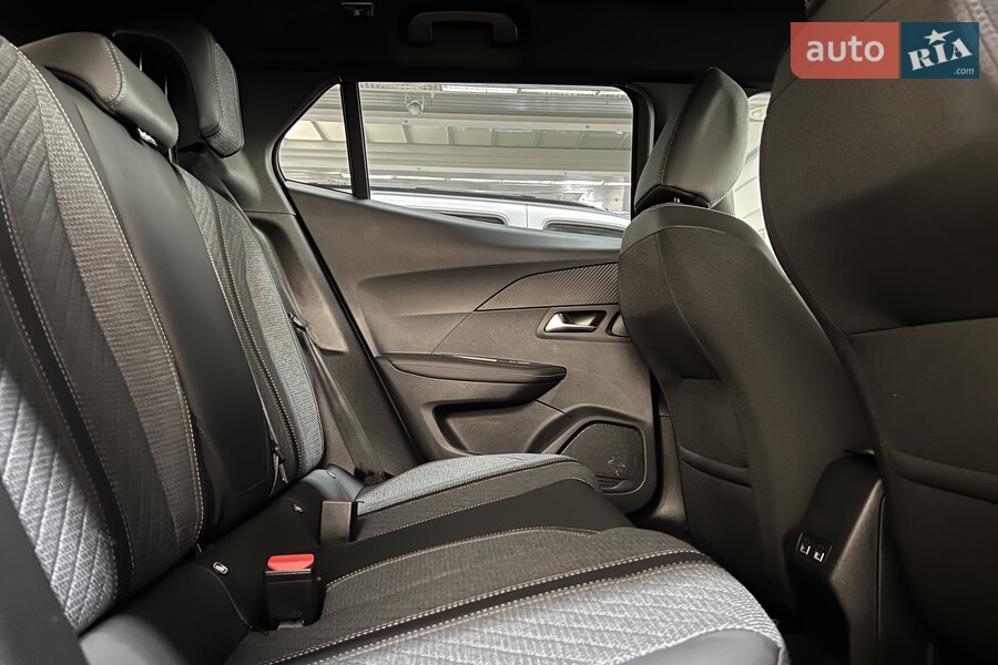 Peugeot 2008 - фото 16