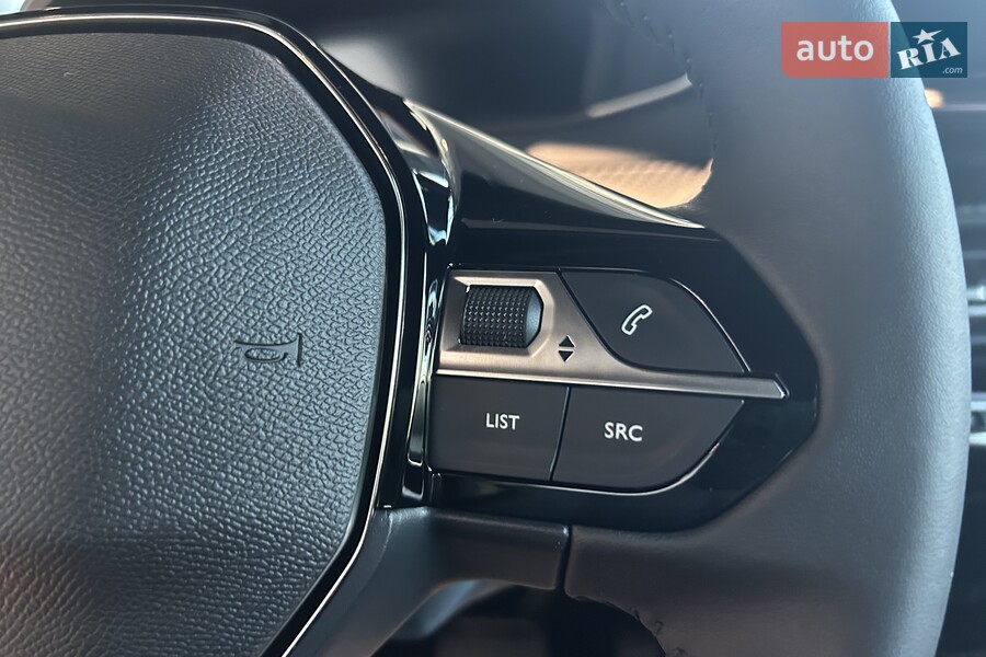 Peugeot 2008 - фото 12