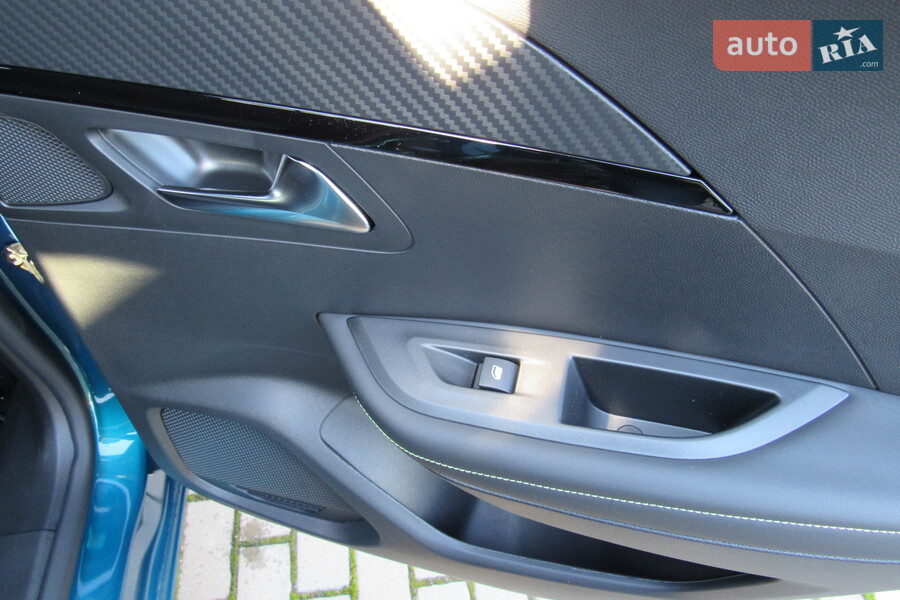 Peugeot 2008 - фото 15