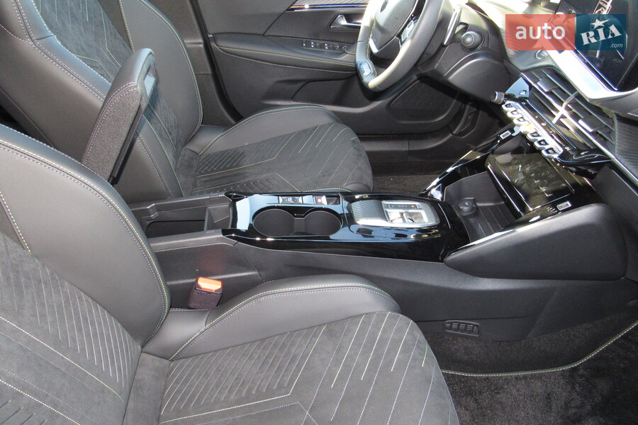 Peugeot 2008 - фото 18
