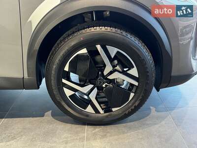 Новый Peugeot 2008 2025 - фото 4
