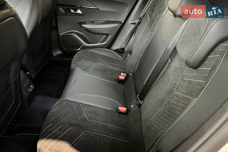 Peugeot 2008 - фото 12