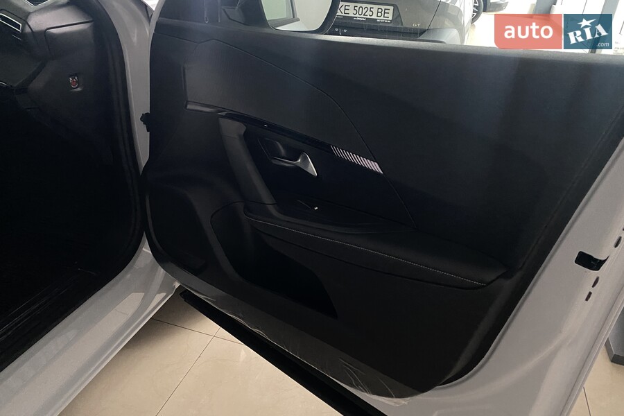 Peugeot 2008 - фото 13