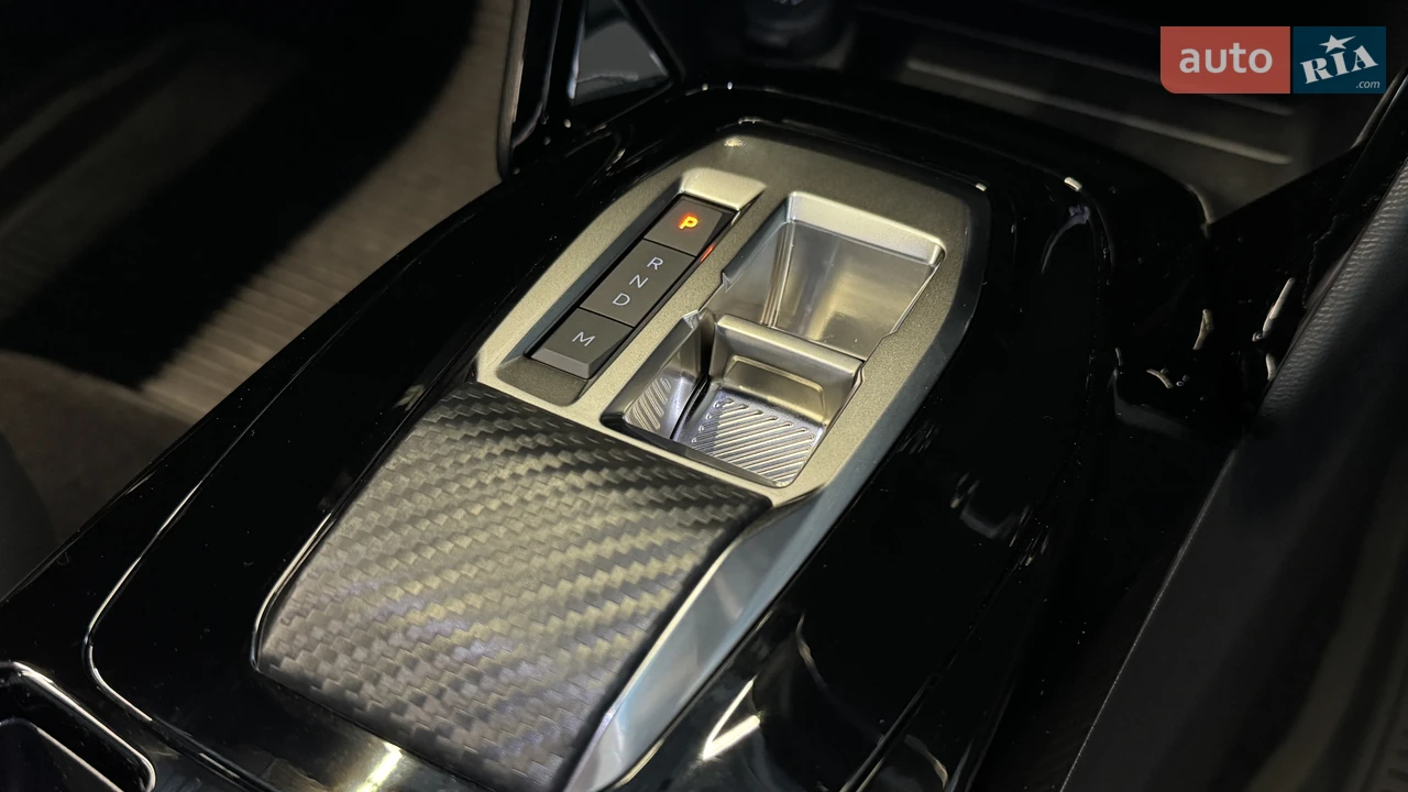 Peugeot-27