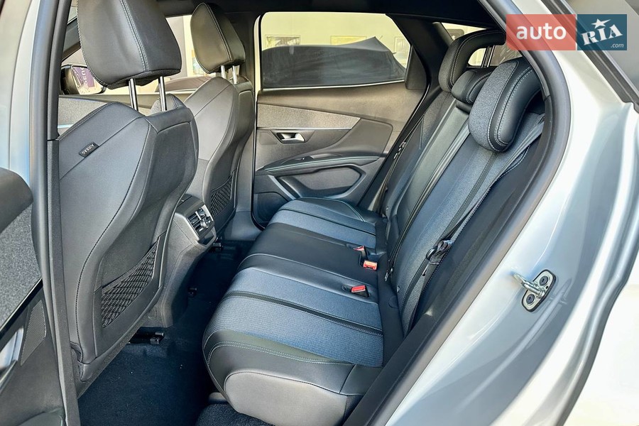Peugeot 3008 - фото 32