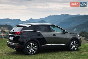 Peugeot 3008 2018 року
