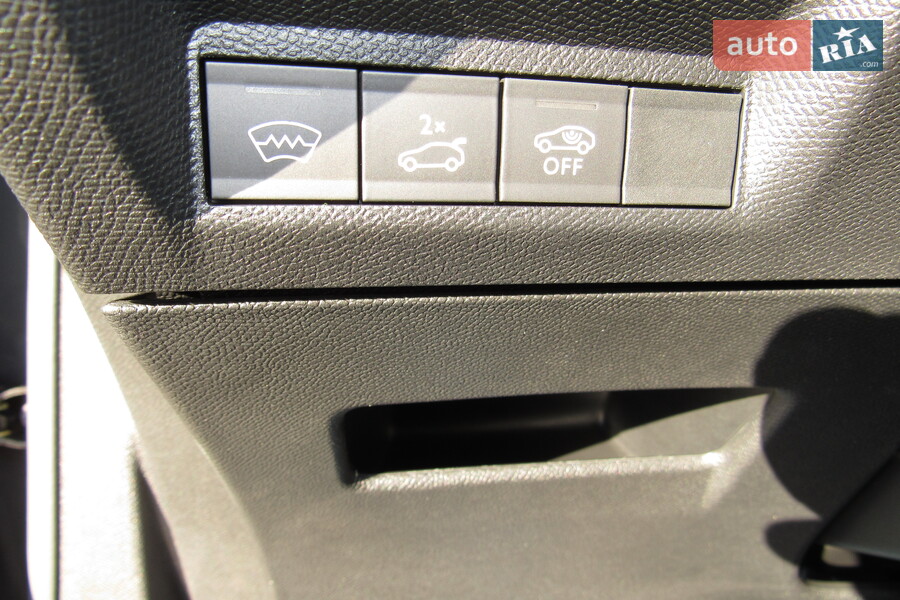 Peugeot 3008 - фото 26