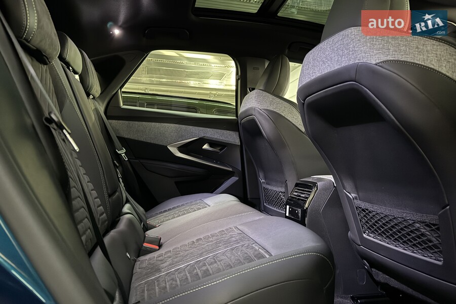 Peugeot 3008 - фото 15